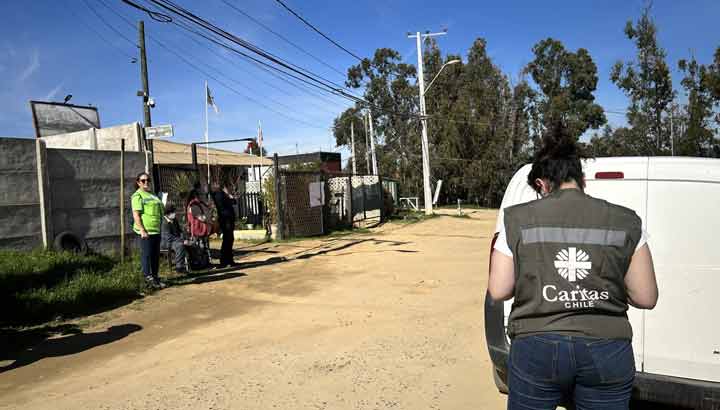 Caritas Chile, Municipalidad de Quilpué y SENAPRED realizaron un simulacro de evacuación.