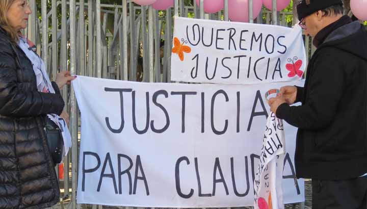 Familiares de trabajadora fallecida en jardín infantil demandan a Aliservice e Integra.