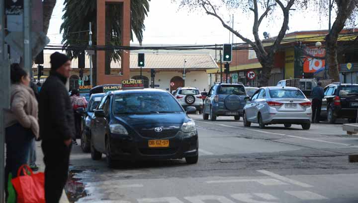 Subsecretaría de transportes y municipio de Limache firmaron convenio que integrará semáforos a UOCT.