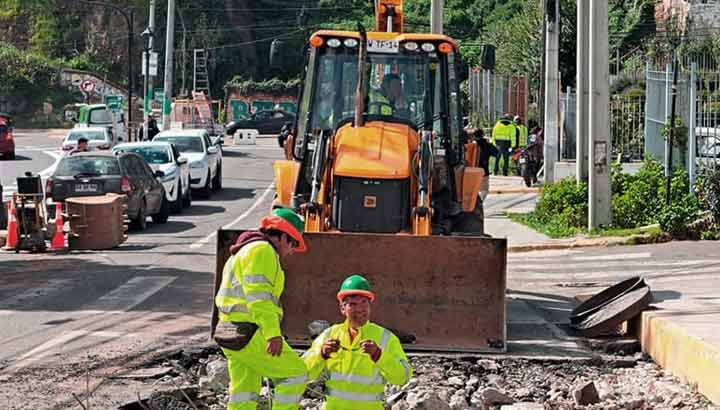 Ya se iniciaron las obras del colector de aguas lluvias del cerro Barón en Valparaíso.