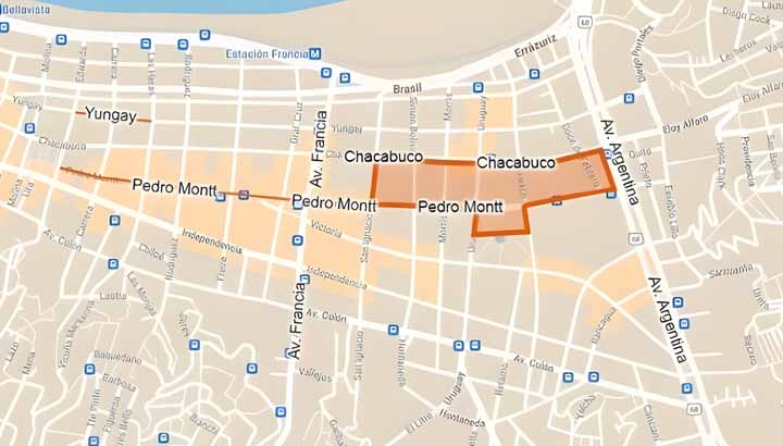 Carabineros anunció desvíos por desfile en Valparaíso.