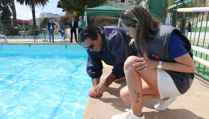 SEREMI de salud entregó recomendaciones de cara a la temporada de piscinas