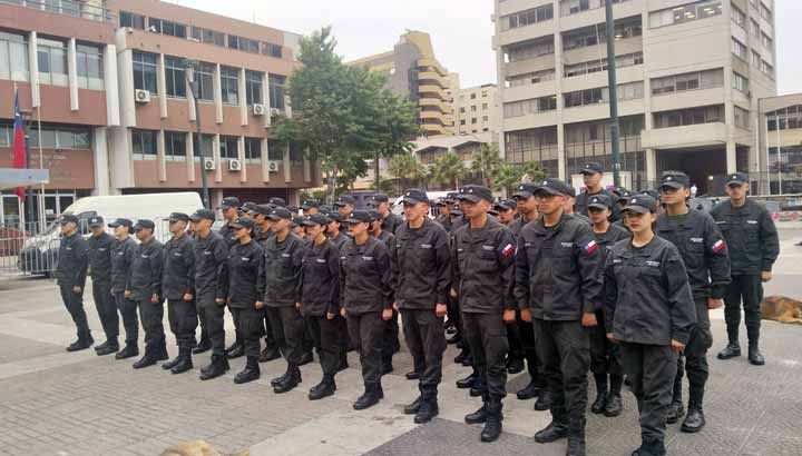 Gendarmería cuenta con 73 nuevos efectivos en la región de Valparaíso