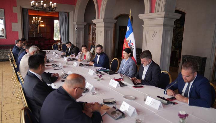 Gobernadores regionales se reunieron con el presidente Gabriel Boric