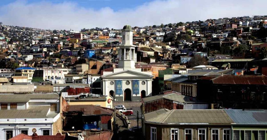 Avanza proyecto de restauración de la iglesia La Matriz