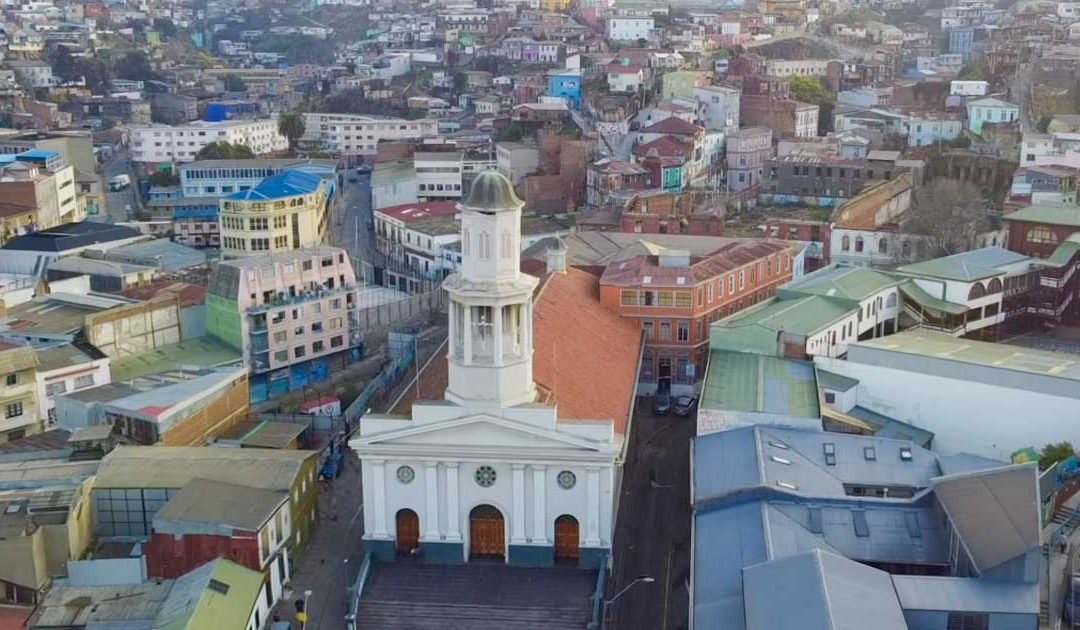 ¿Qué es el ropero solidario de la Iglesia La Matriz?